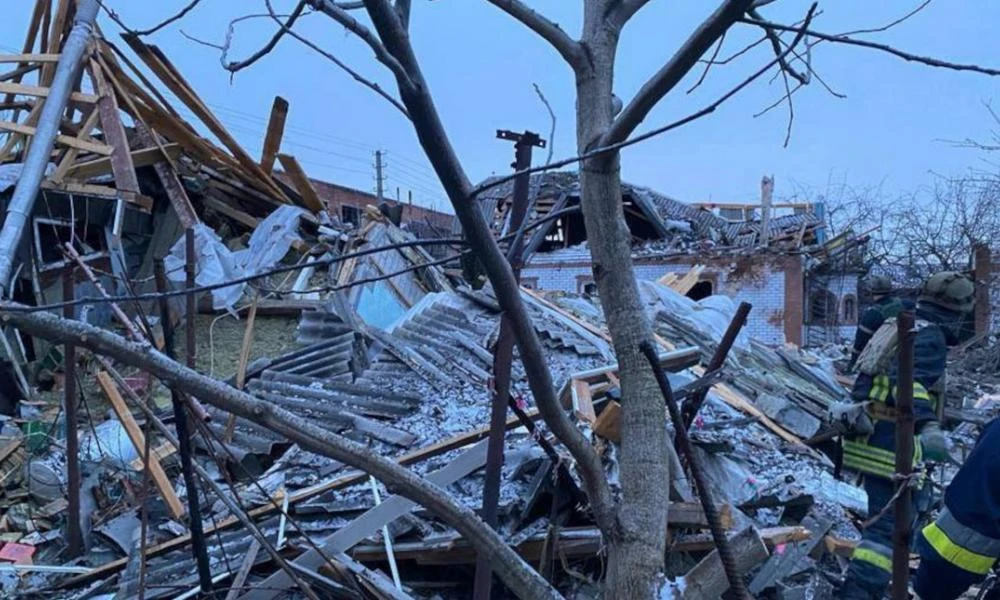 Χάρκοβο: Σχολικό γήπεδο επλήγη από ρωσική αεροπορική επιδρομή - Τραυματίστηκαν 4 παιδιά